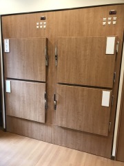 冷蔵庫霊安室（４室）写真